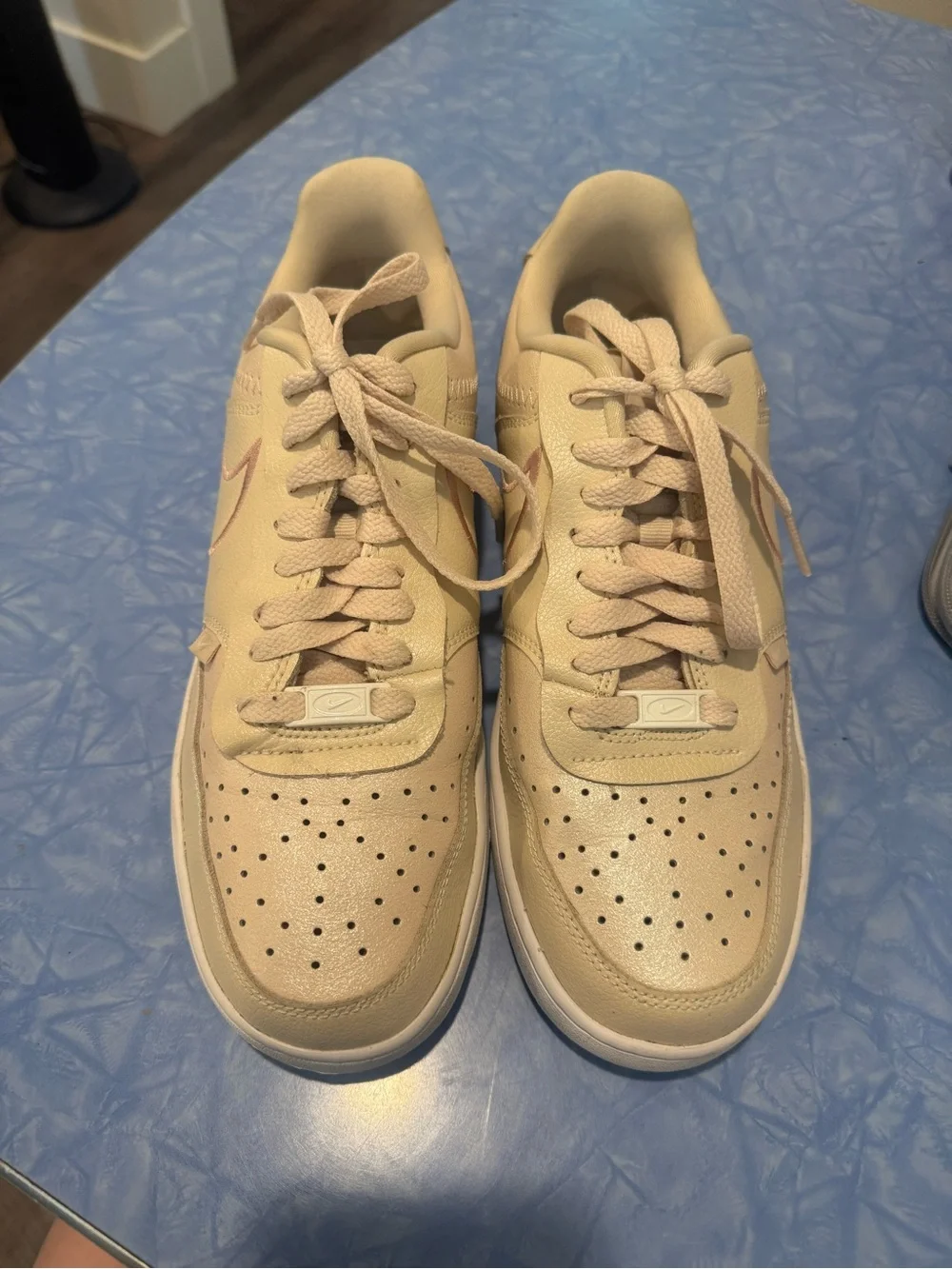 Nike Women’s Court Vision Low- premium pearl color